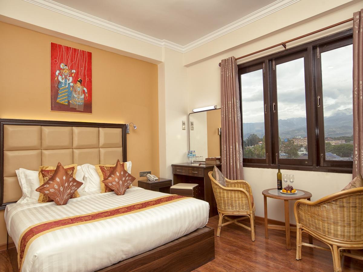 The Hotel Emperor-Inle Nyaung Shwe Kültér fotó
