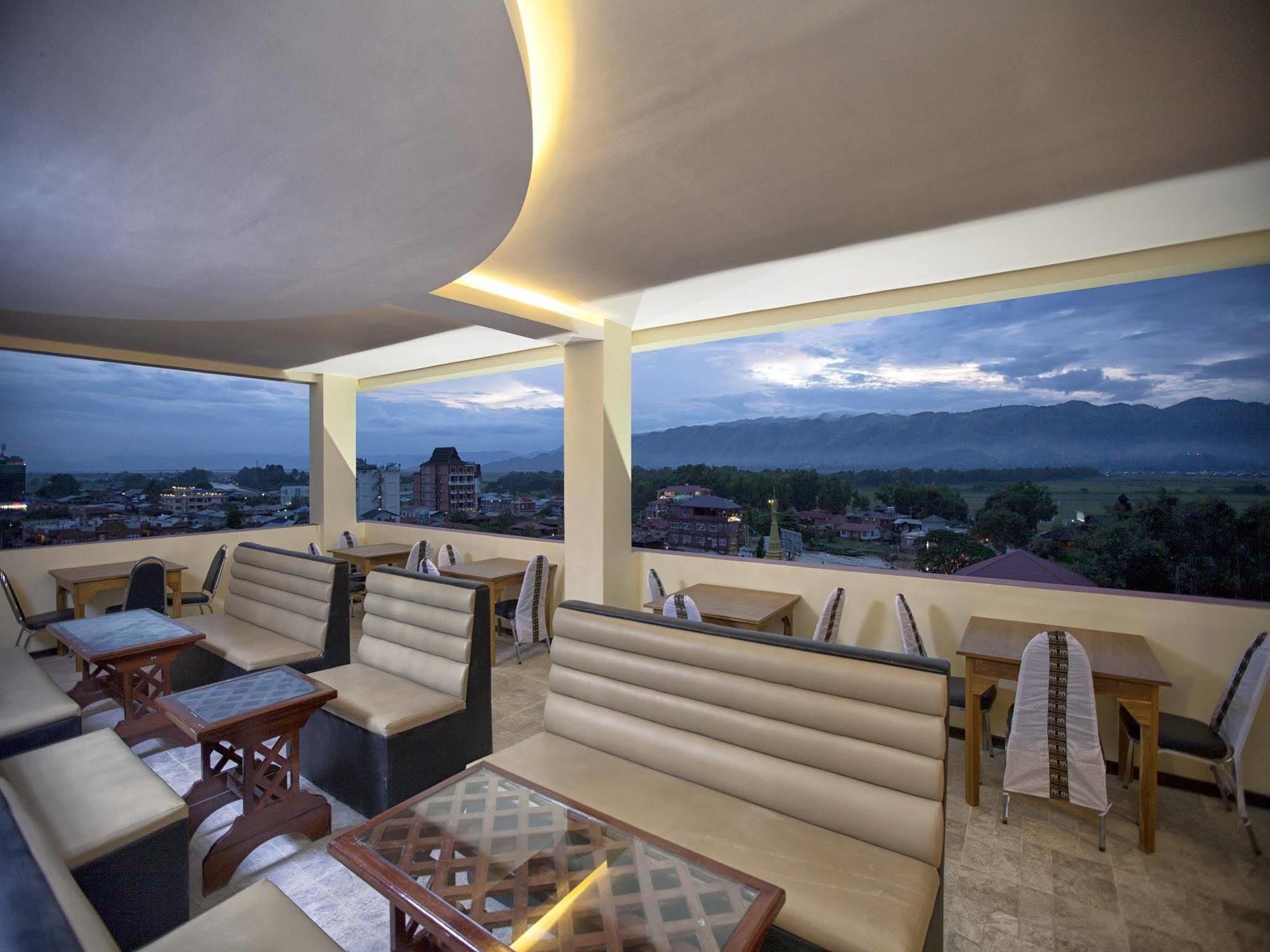 The Hotel Emperor-Inle Nyaung Shwe Kültér fotó